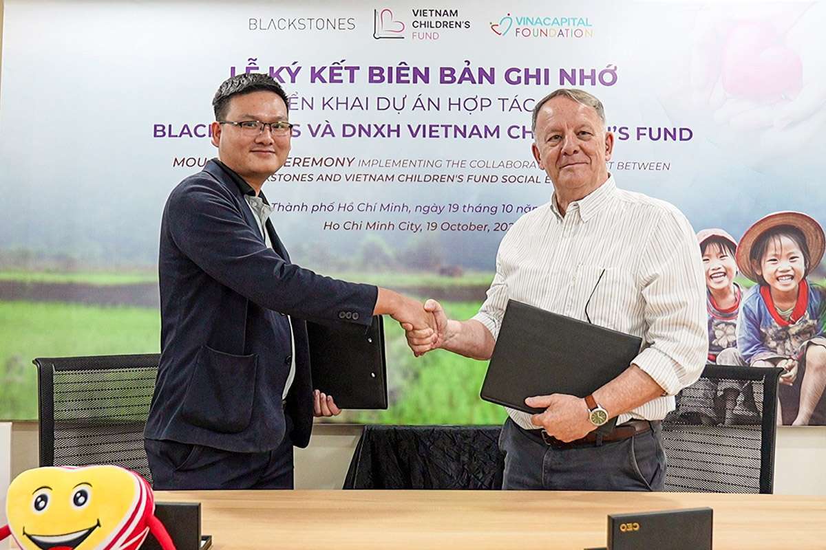 Blackstones kết nối với Children’s Fund, để hỗ trợ gia đình từ thiện sau tang lễ